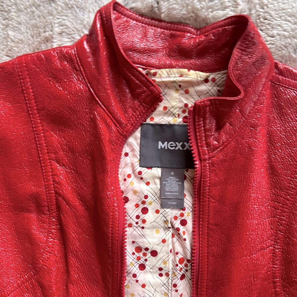 Mexx Red Jacket - Picture 2 of 4